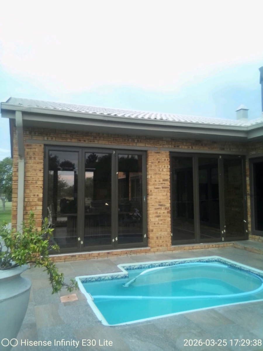  Bedroom Property for Sale in Oranjeville Free State